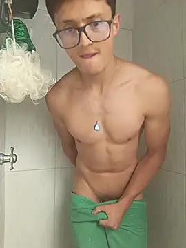 Davitfitnosuke online show from July 2026 02:05:01 PM