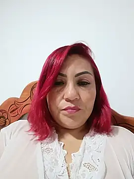 Agata Traviesa online show from June 2026 03:01:01 AM
