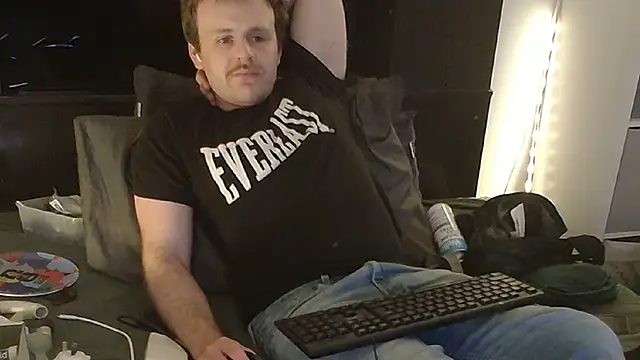 kinkyboipig online show from July 2026 08:50:02 PM