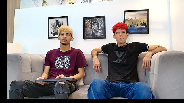 Hot skinny guys online show from June 2026 07:41:01 PM