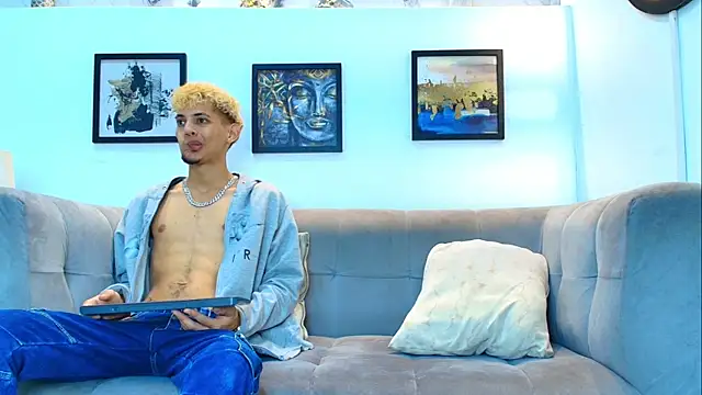 Hot skinny guys online show from July 2026 01:29:01 AM