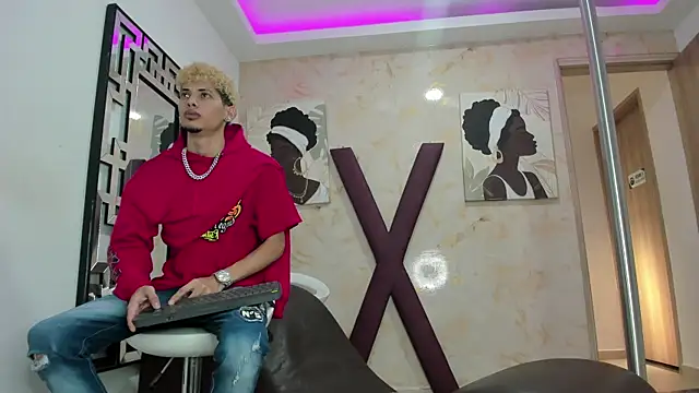 Hot skinny guys online show from July 2026 07:14:02 PM