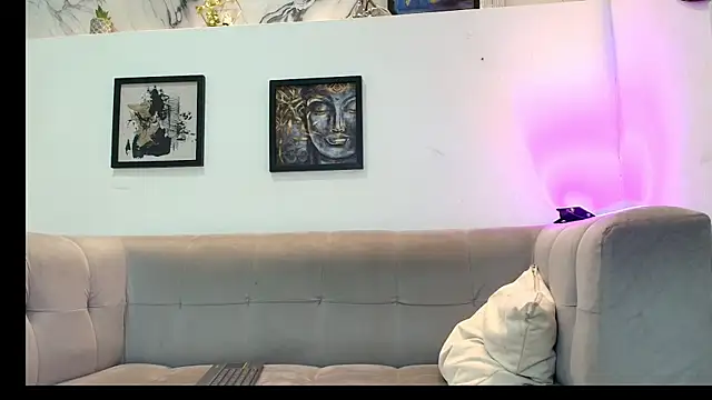 Hot skinny guys online show from June 2026 07:30:02 PM