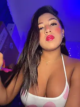 LunaStar VIP online show from July 2026 10:05:02 PM