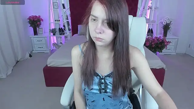 Livia Shy online show from June 2026 05:36:02 AM