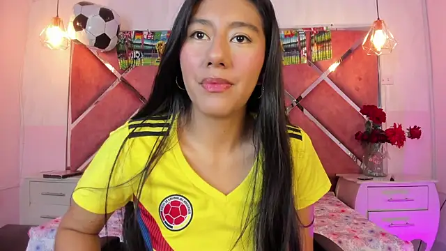 Carla Alvez online show from June 2026 02:26:01 PM