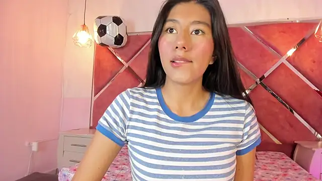 Carla Alvez online show from June 2026 02:22:02 PM