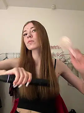 AlisaRussel online show from July 2026 04:18:01 PM