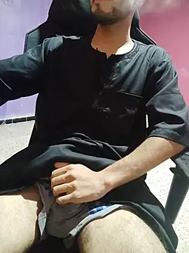 halim Hott online show from July 2026 08:17:01 PM