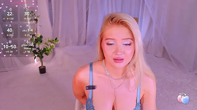 OlliviaBr0wn online show from July 2026 10:11:02 AM
