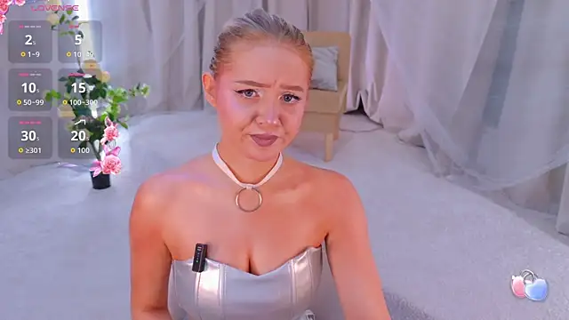 OlliviaBr0wn online show from July 2026 06:55:02 AM