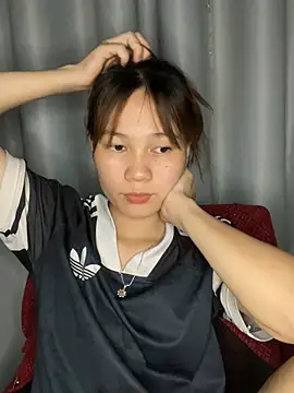 Vyy2000 online show from June 2026 02:22:02 PM