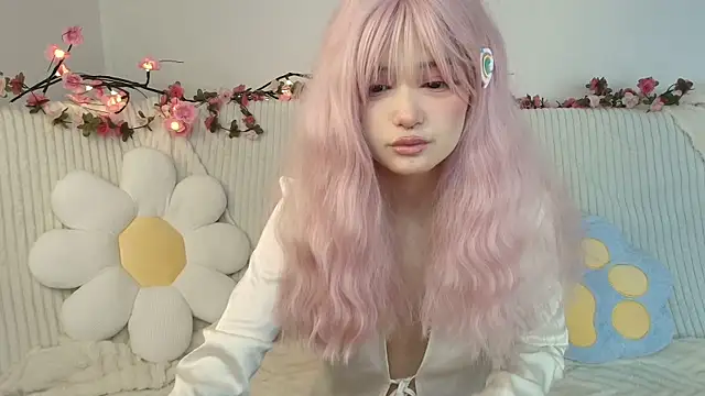Snapshot of mimi_cutee chatting on July 2026 03:24:02 AM mimi cutee online show from July 2026 03:24:02 AM