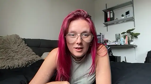 LeaLoveXXX online show from July 2026 07:04:01 AM