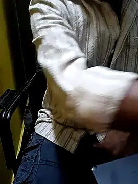 Lawrencedlkk007 online show from March 2025 06:54:01 PM