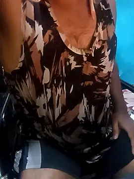 Lawrencedlkk007 online show from February 2026 06:04:01 PM