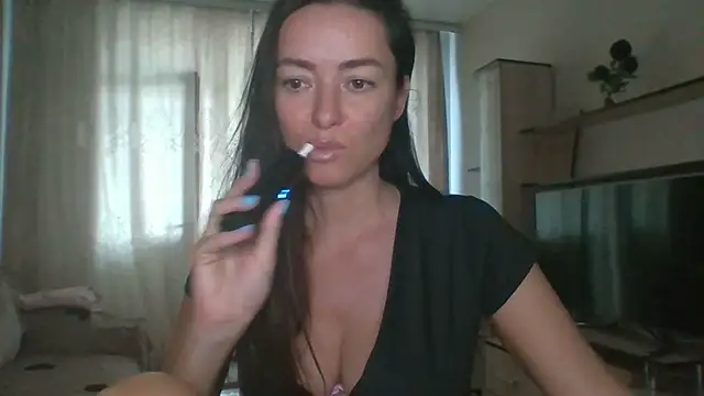 Mia Salamanka online show from August 2026 07:14:01 AM