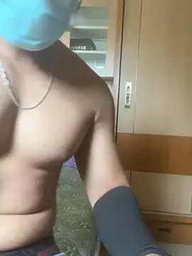 muscularZoro online show from August 2026 09:48:02 AM