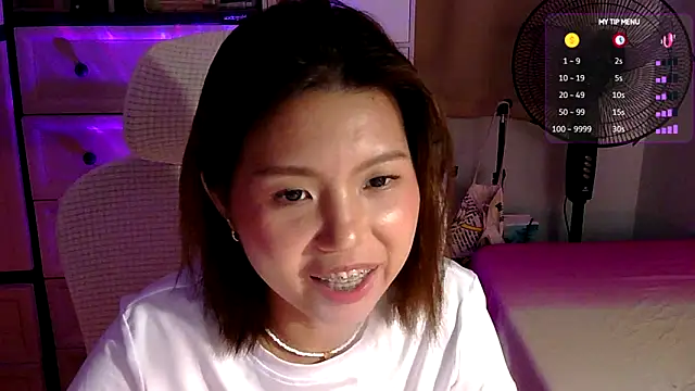 urgrl portia online show from July 2026 10:59:01 AM