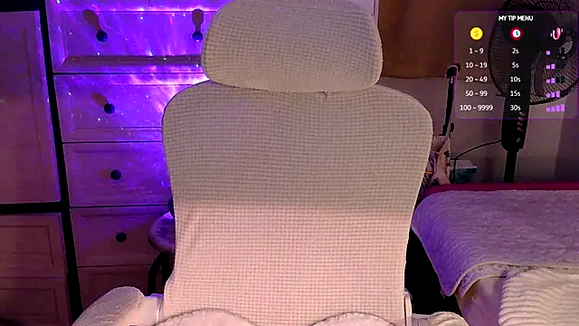 urgrl portia online show from June 2026 12:22:01 PM