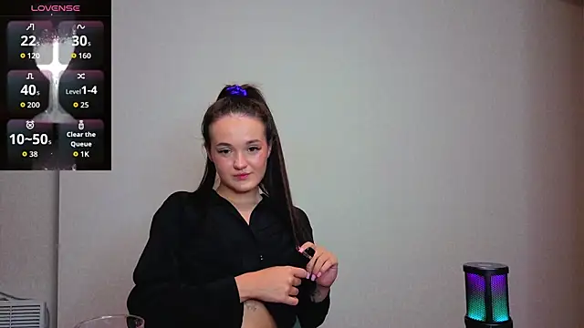 Milky Lily  online show from July 2026 09:48:01 AM