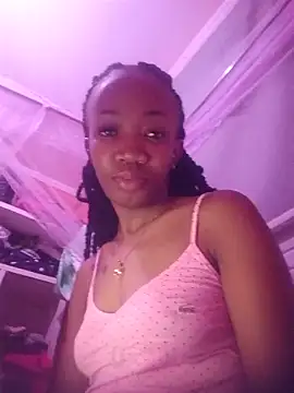 Busty Andieee online show from June 2026 11:13:02 PM