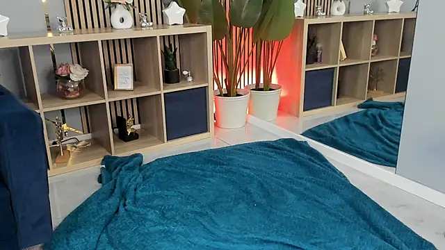 Boobzillaa online show from July 2026 03:17:01 AM