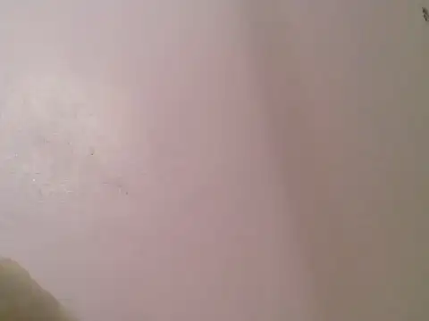 cute bee online show from June 2026 05:36:01 PM
