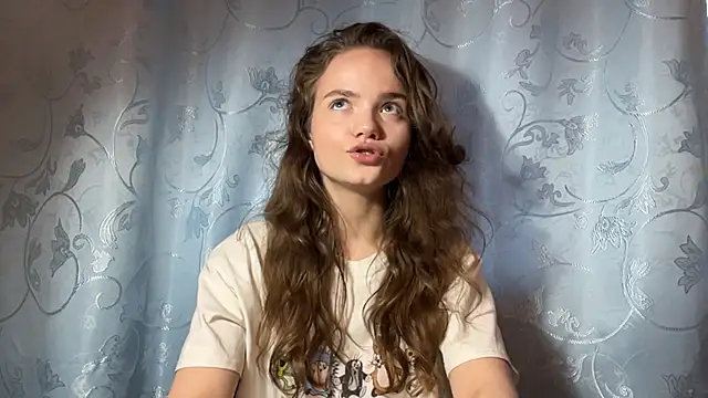 MandaLippeatt online show from June 2026 04:30:01 PM