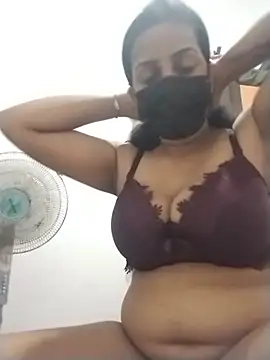 darkrlips online show from June 2026 07:30:01 AM
