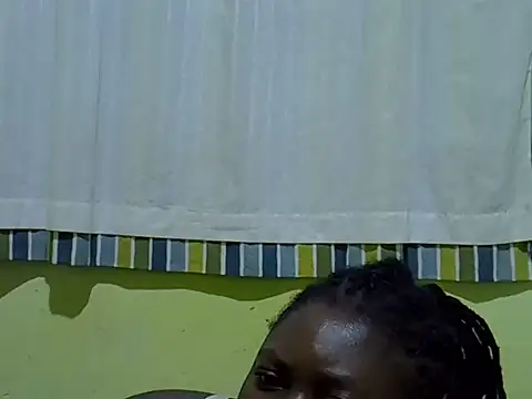 CURVY-CORAZZON online show from June 2026 06:02:02 AM