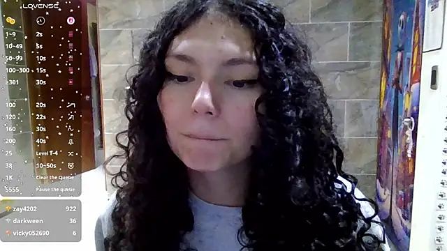 Snapshot of Diamond_Curls chatting on July 2026 07:39:01 PM Diamond Curls online show from July 2026 07:39:01 PM