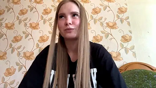 ArethaSchlauch online show from June 2026 02:29:01 PM