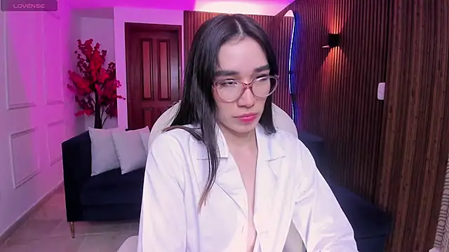 Emma caarter  online show from June 2026 03:12:02 AM