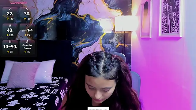 Miss Kloee online show from June 2026 11:43:02 AM
