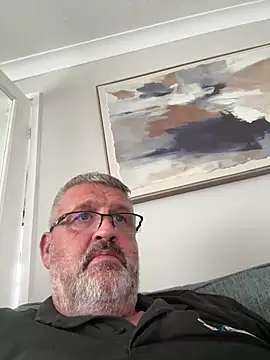 Stueeeey31 online show from June 2026 03:40:02 PM