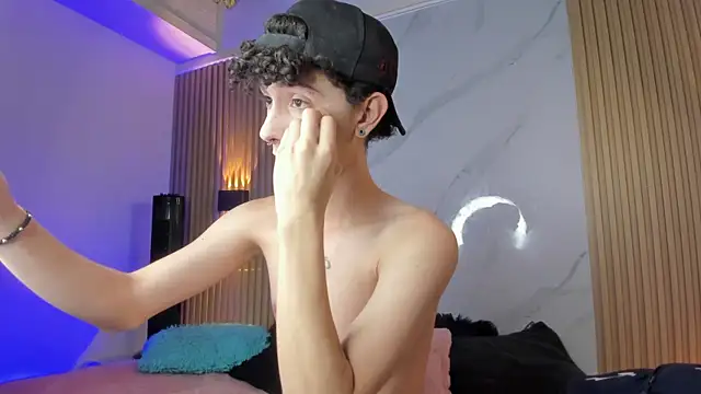 im ethan  online show from June 2026 11:32:02 AM