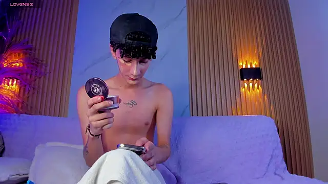 im ethan  online show from July 2026 09:54:01 AM