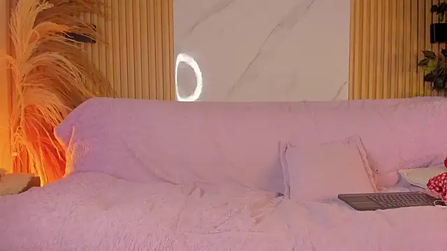 im ethan  online show from July 2026 11:34:02 AM
