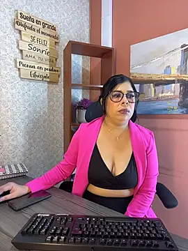 Snapshot of Brenda_Levine chatting on July 2026 11:39:01 AM Brenda Levine online show from July 2026 11:39:01 AM