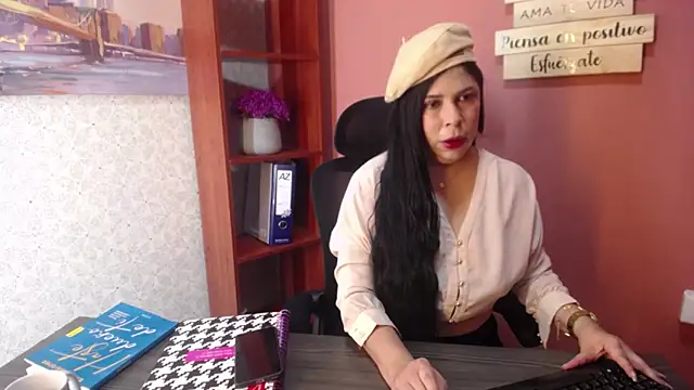 Snapshot of Brenda_Levine chatting on June 2026 11:54:02 AM Brenda Levine online show from June 2026 11:54:02 AM