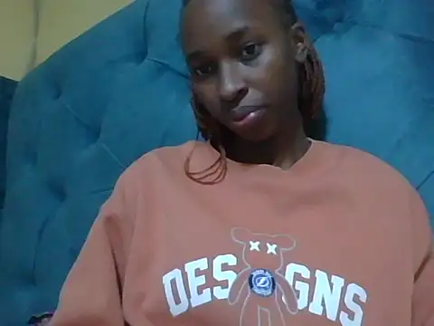 Lovey doveyy online show from June 2026 07:22:02 PM