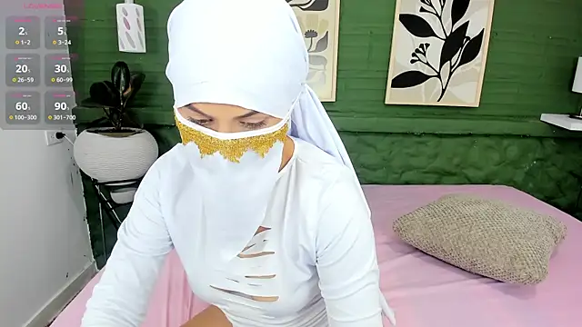 aisha k online show from June 2026 11:35:01 PM