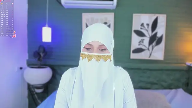 aisha k online show from July 2026 11:02:01 PM
