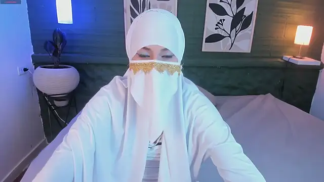 aisha k online show from July 2026 11:35:02 PM