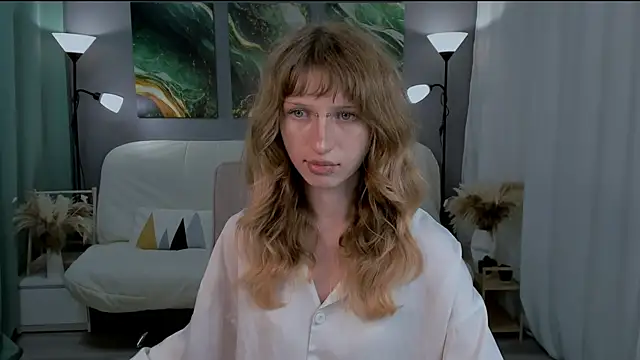 molly san  online show from June 2026 04:17:02 PM