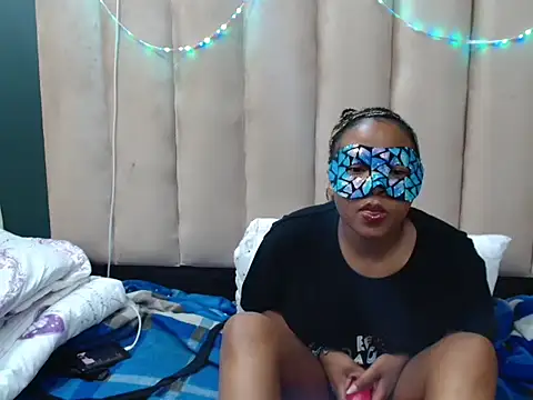 JustKarii online show from June 2026 08:21:01 PM