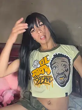 lady Tayron online show from June 2026 05:13:01 AM