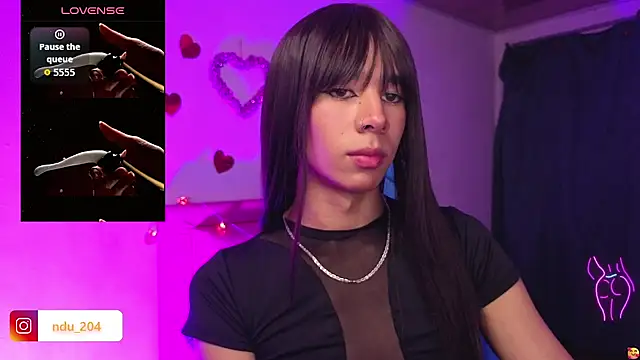 lady Tayron online show from June 2026 01:49:02 AM