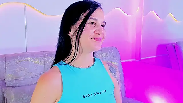 MiaHansson online show from June 2026 08:36:01 PM